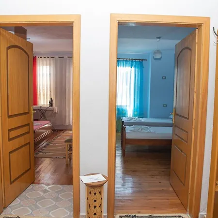 Apartment Ada's *
